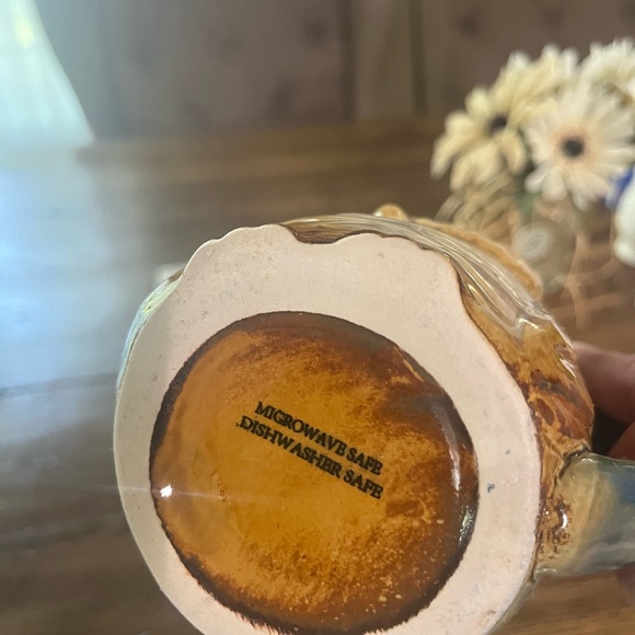 Owl coffee mug, excellent used condition - Picture 2 of 4